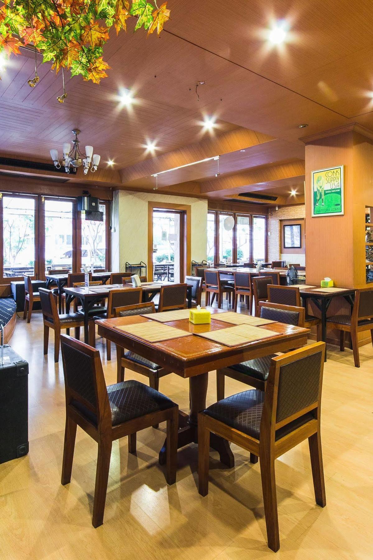 Roma Hotel Khon Kaen Exterior foto