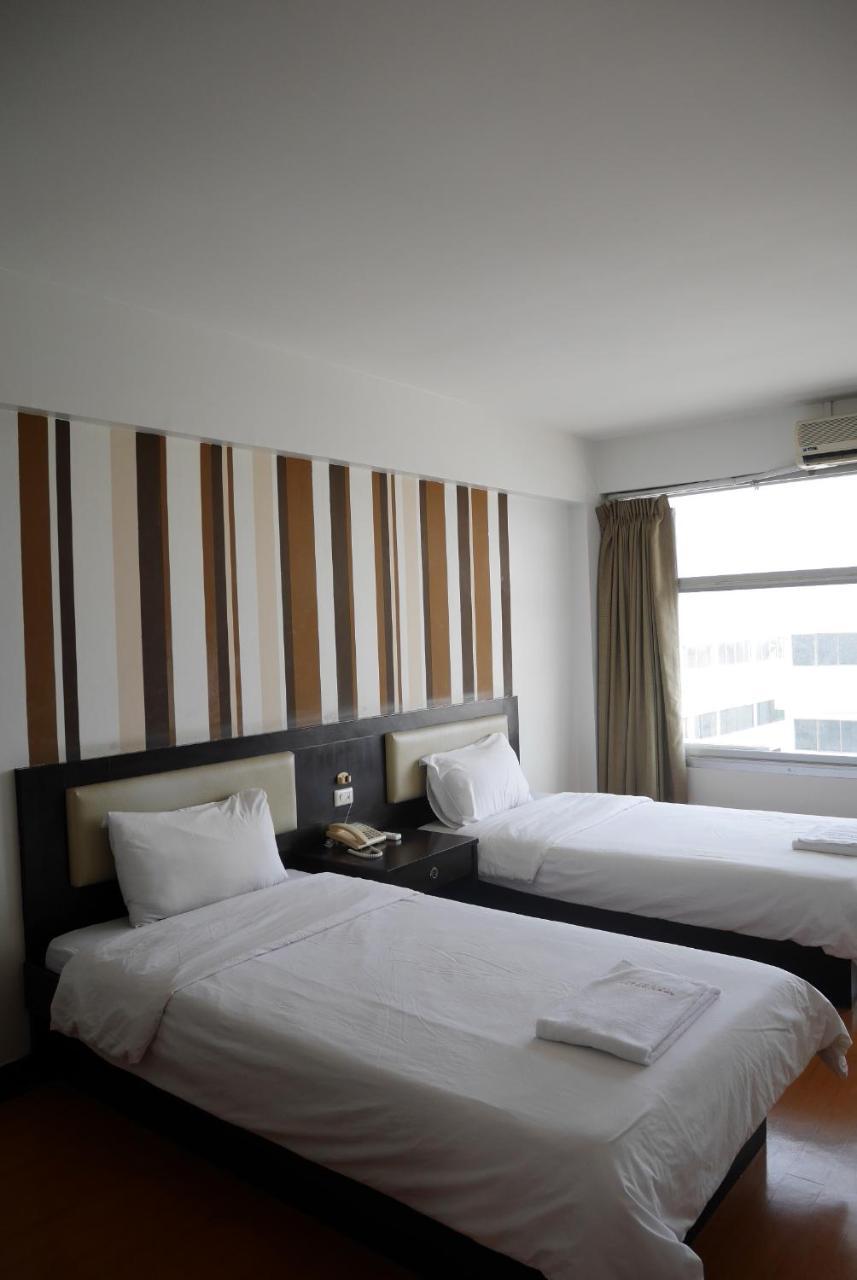 Roma Hotel Khon Kaen Exterior foto